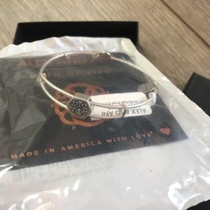 Alex n Ani Path of Life Symbol Bead Bracelet